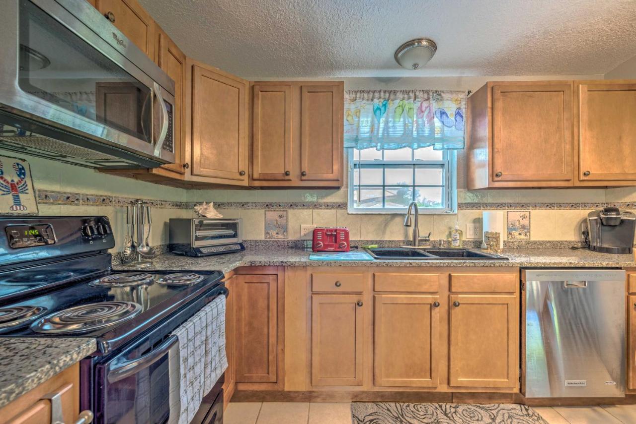 Cozy Canalfront Home Less Than 2 Miles To Hudson Beach! Luaran gambar