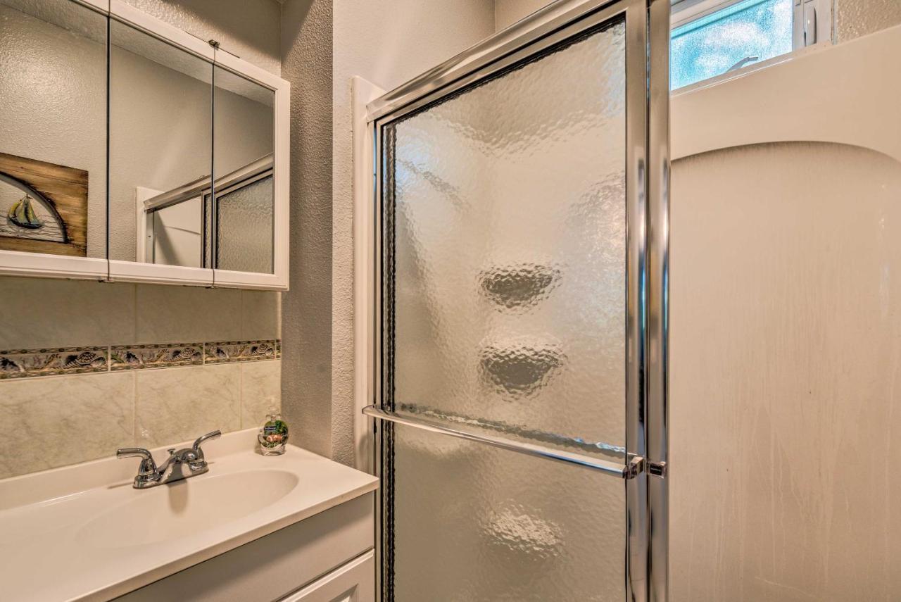 Cozy Canalfront Home Less Than 2 Miles To Hudson Beach! Luaran gambar